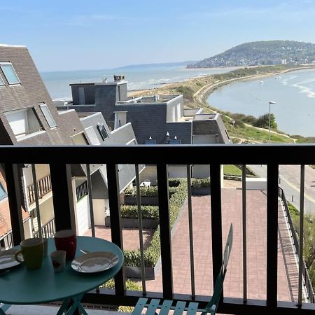 Appartement 2 Pieces Cabourg Avec Balcon, Ascenseur Et Vue Mer - Fr-1-487-335 Exteriör bild