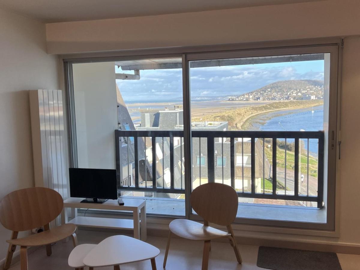 Appartement 2 Pieces Cabourg Avec Balcon, Ascenseur Et Vue Mer - Fr-1-487-335 Exteriör bild